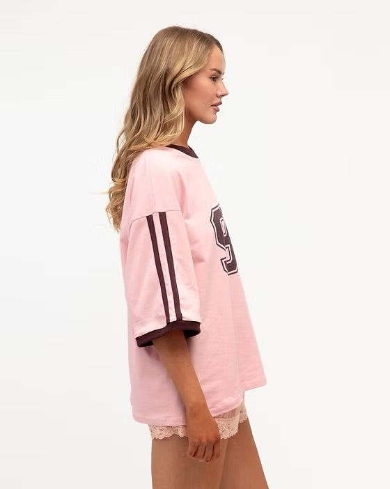 Ebby & I League Tee in pink