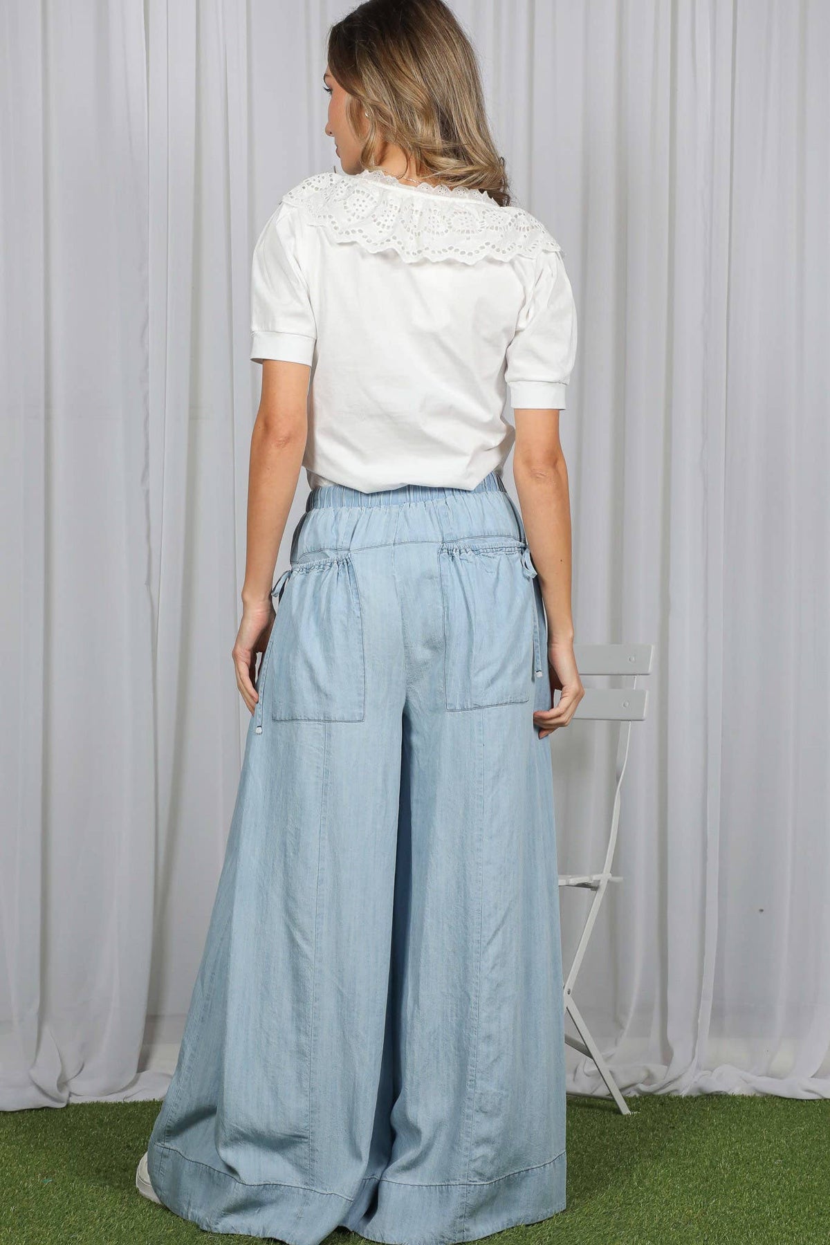 Scallop Edge Eyelet Lace Accent 100%Cotton Blouse