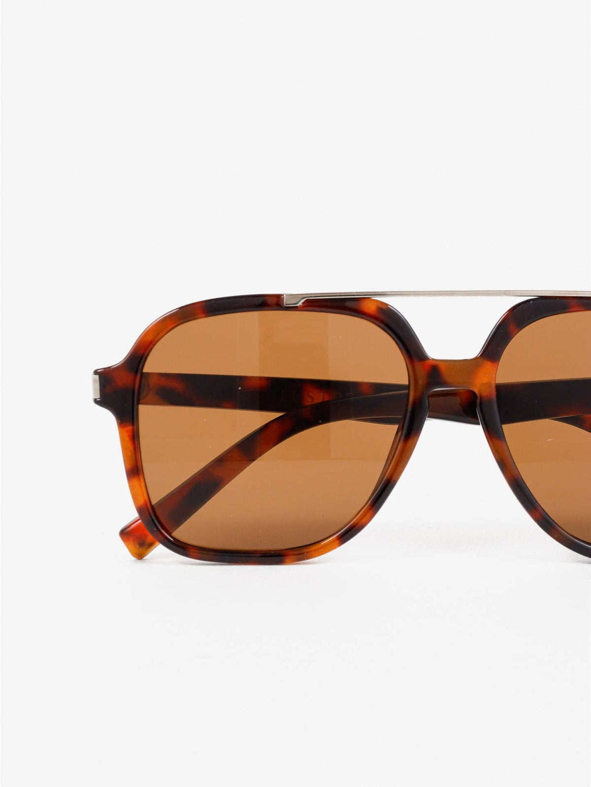 Giselle Aviator Sunglasses in Tortoiseshell