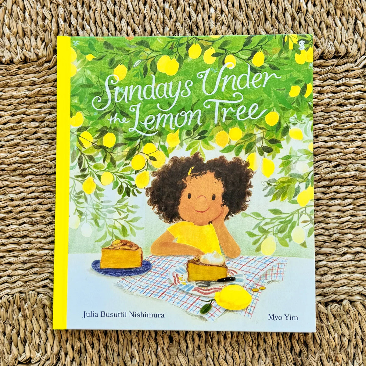 Sundays under the lemon tree