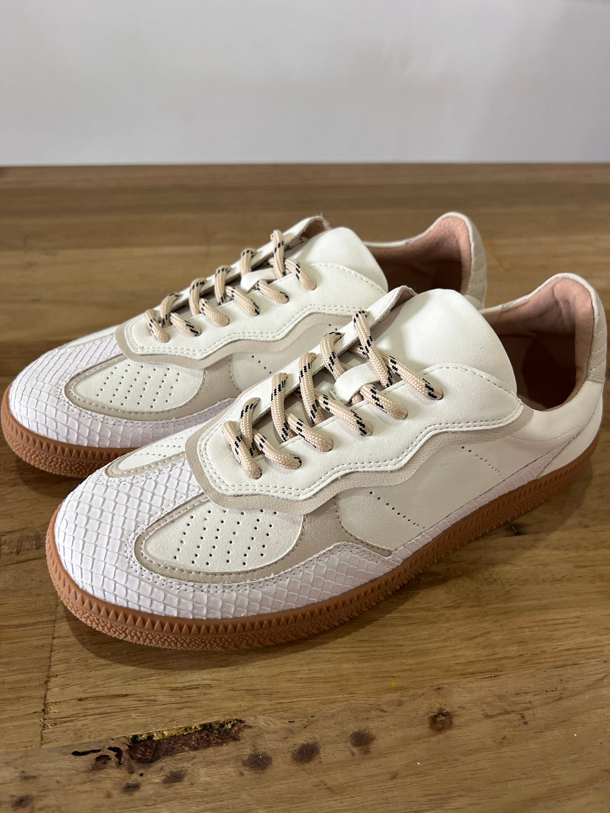 white sneaker with snake texture detail womens casual shoe fallon style