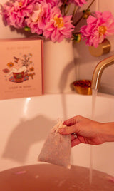 Blushing Bath Tea