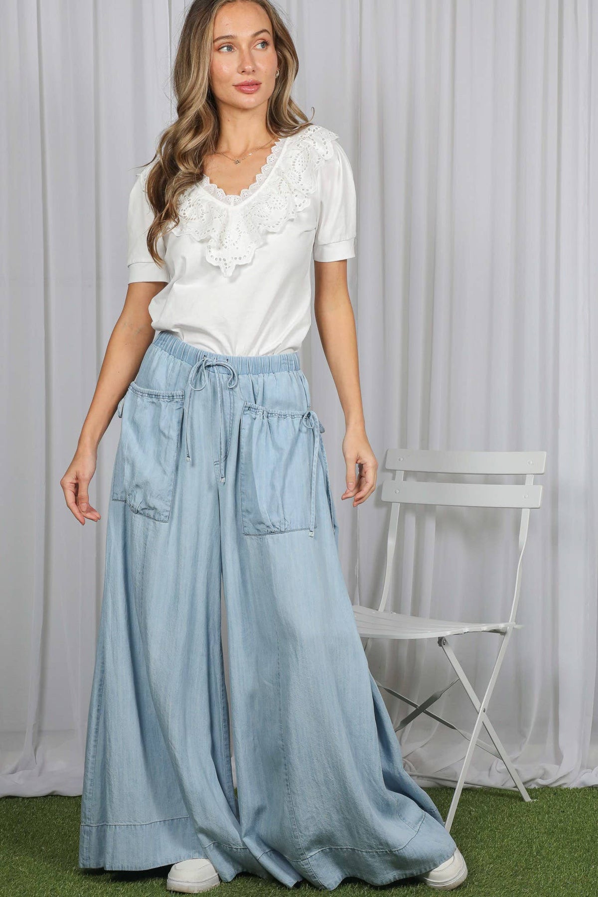 Scallop Edge Eyelet Lace Accent 100%Cotton Blouse