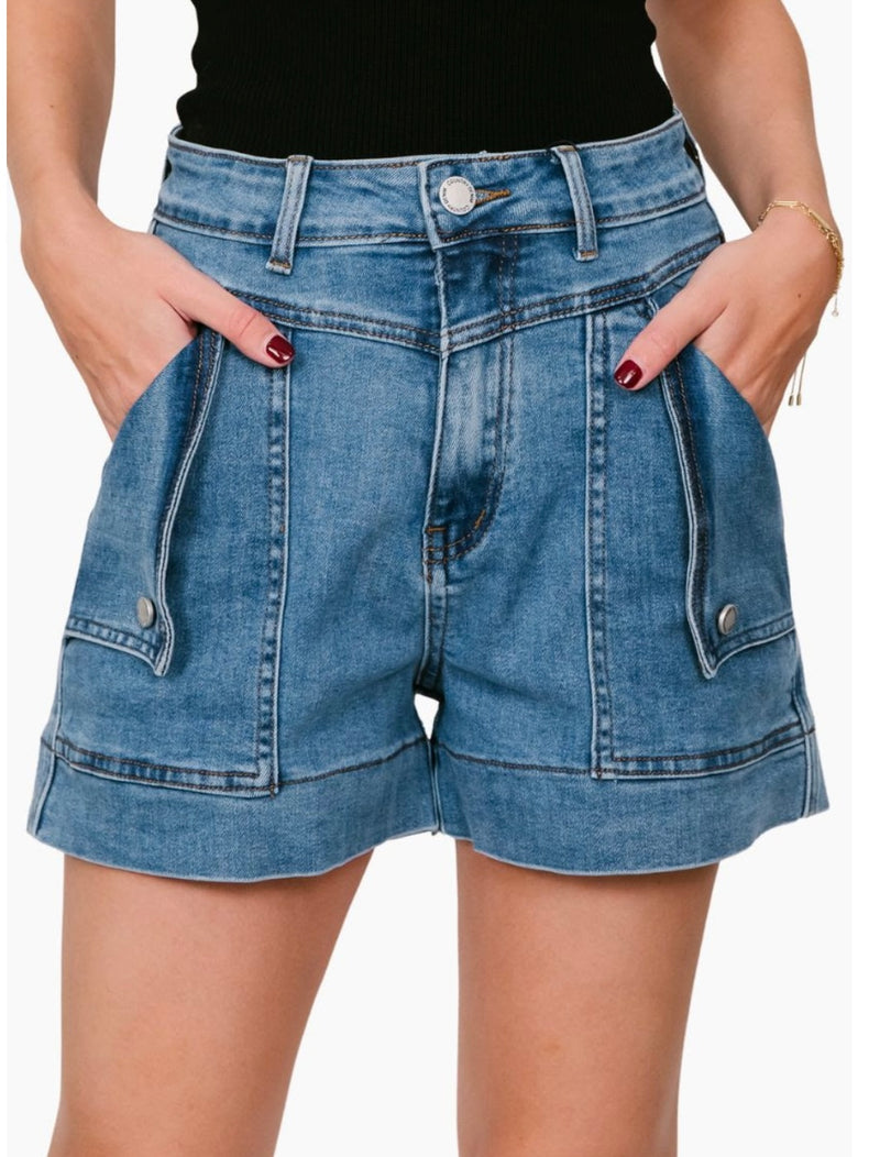 Flip Pocket Stretch Short