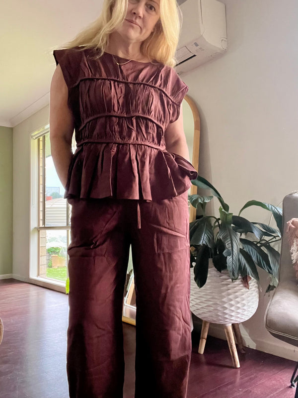 Mui Chocolate Pants