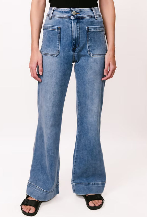 Front Pocket Jean