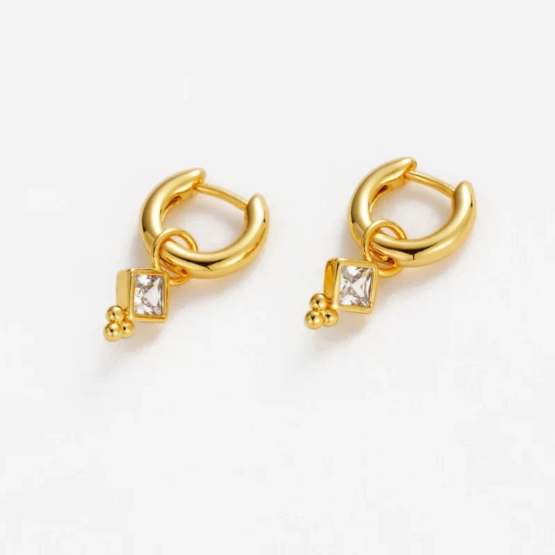 Mabel Huggie Earrings – Gold | 18K Gold Plated Hoops