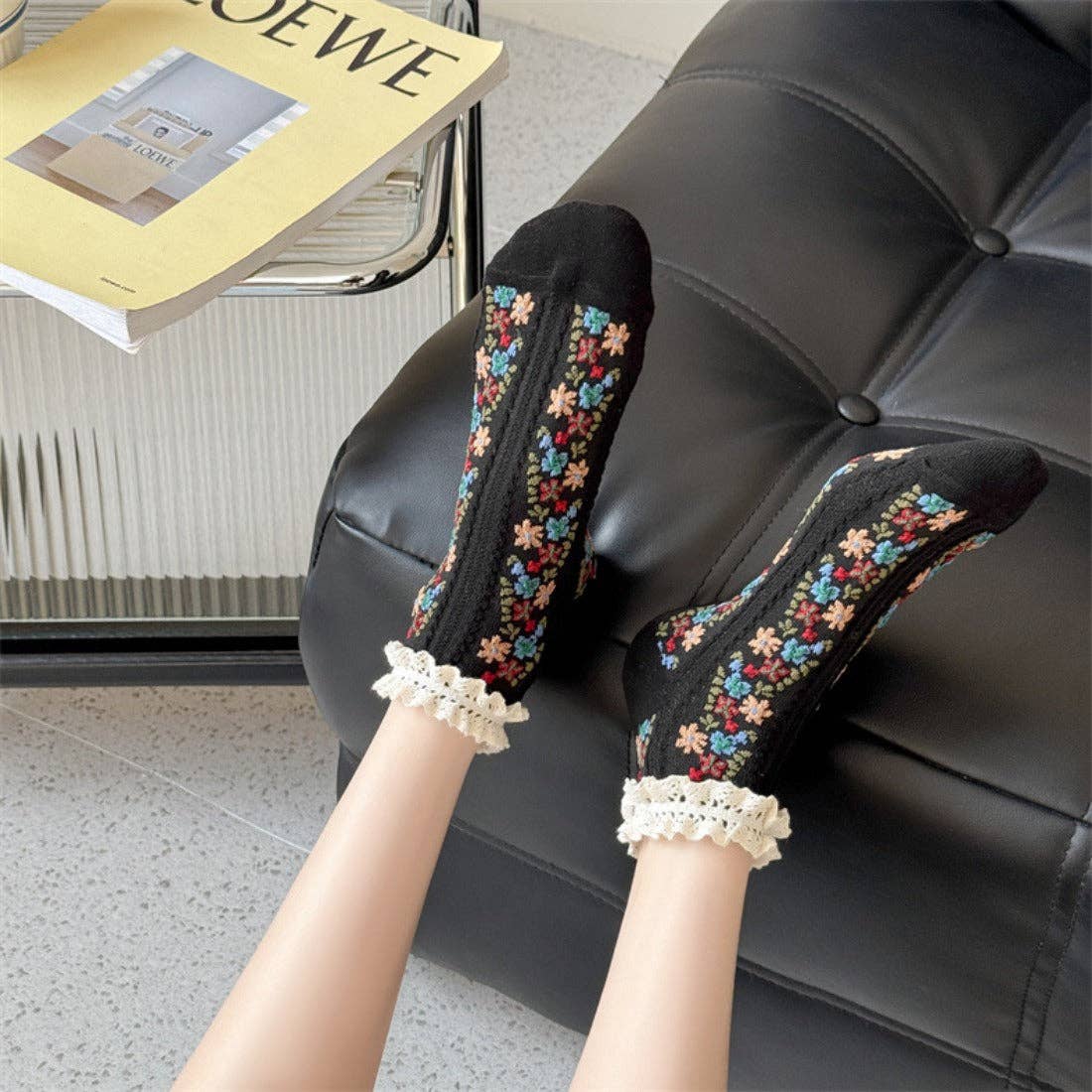 Rufia - Vintage Rolled Edge Floral Ankle Socks: BLACK / One Size