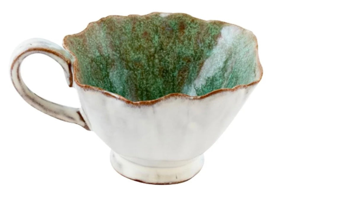 Yuki Stoneware Mug Moss green reactive glaze
